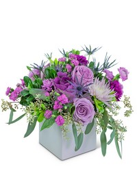 Cleopatra Charm -A local Pittsburgh florist for flowers in Pittsburgh. PA